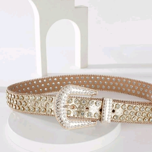 Gold Rhinestone Belt - Picture 4 of 4